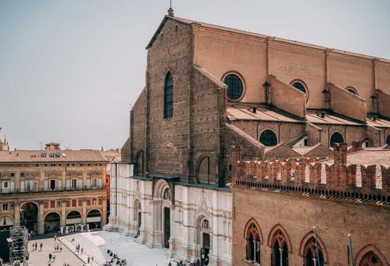 Bologna: Small-Group Tour with the Historic Archiginnasio - Bologna: Small-Group Tour with the Historic Archiginnasio