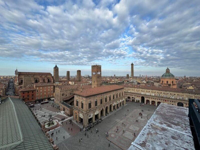 Bologna Walking tour with Tower Sky View and Archiginnasio - Frequently Asked Questions