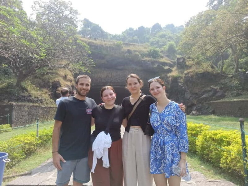 Bombay/Mumbai - Private Sightseeing Tour with Personal Guide - Frequently Asked Questions