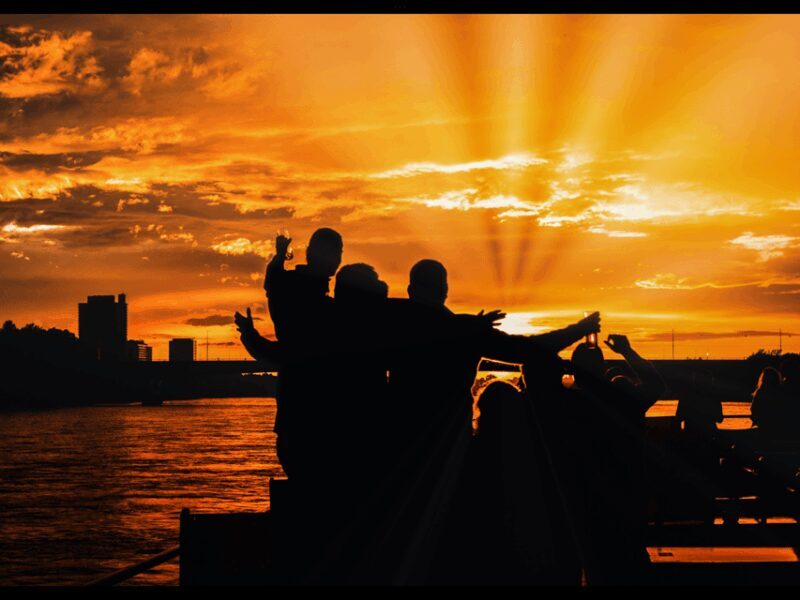 Bonn: Sunset Boat Tour on the Rhine - A Detailed Look at the Sunset Boat Tour on the Rhine