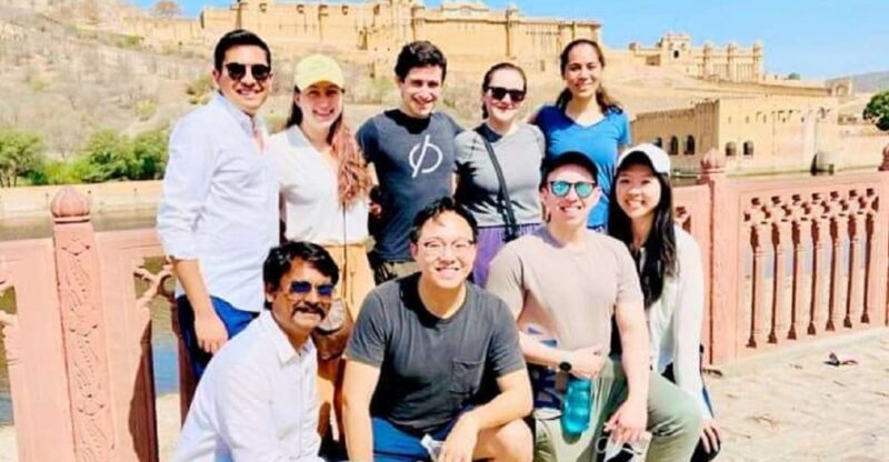 Book Govt. Approved Tour Guide for Jaipur City Tour - Key Points