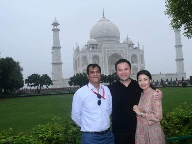 Book Govt. Approved Tour Guide For Taj Mahal & Fort - FAQs
