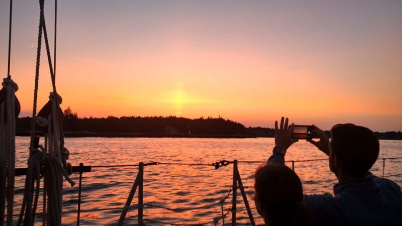 Boothbay Harbor: Schooner Apple Jack Sunset Sailing Cruise - Key Points
