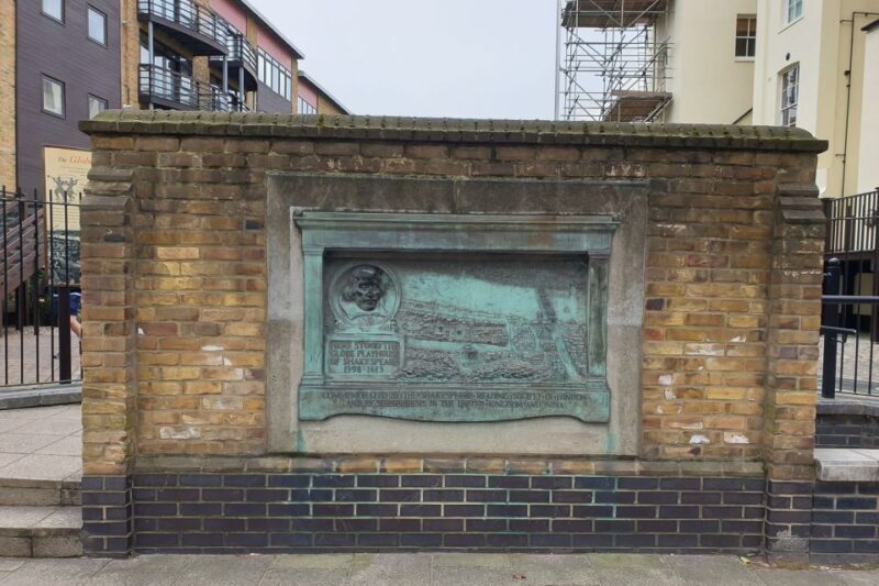 Booze, Brothels & the Bard: London's Bawdy Borough - The Sum Up