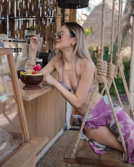 Bophhut: Coco Tam's Beach Bar Table Reservation - Key Points