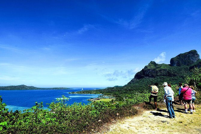 Bora Bora Combo Tour: Lagoon Cruise and 4WD Tour Including Snorkeling - FAQs