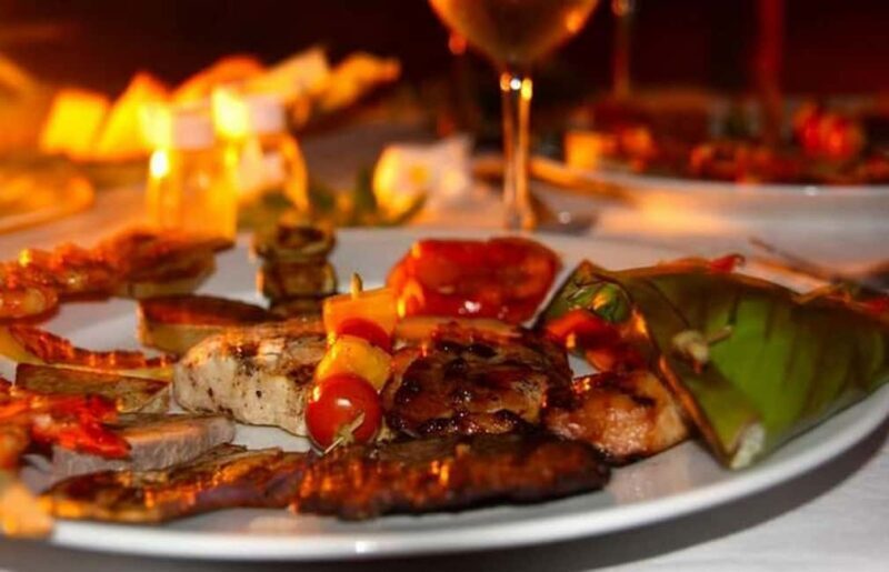 Bora Bora: Private Sunset Cruise Polynesian Motu Dinner - Key Points