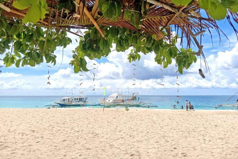 Boracay: Island Hopping Boat Tour with Crystal Cove Entry - A Deep Dive into the Boracay Island Hopping Experience