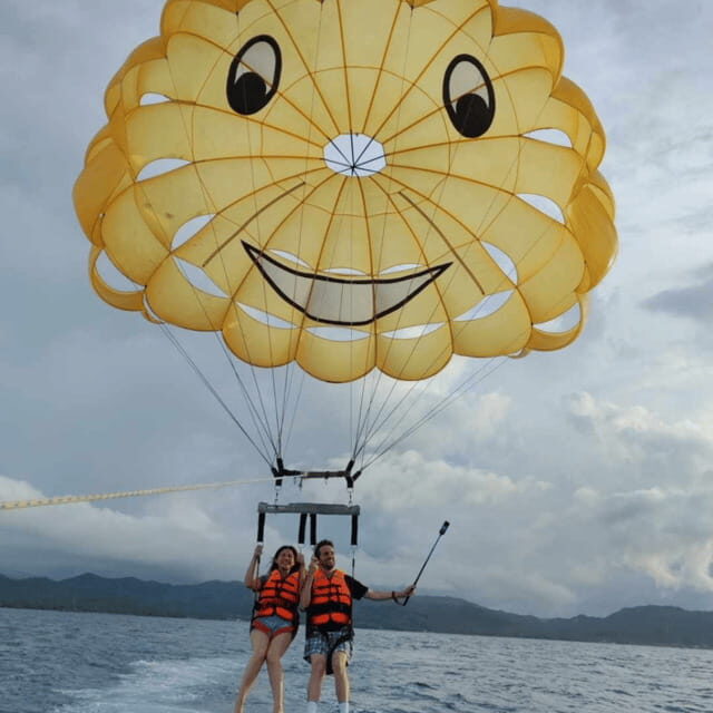 Boracay: Island Hopping with Lunch and Parasailing - A Closer Look at What to Expect