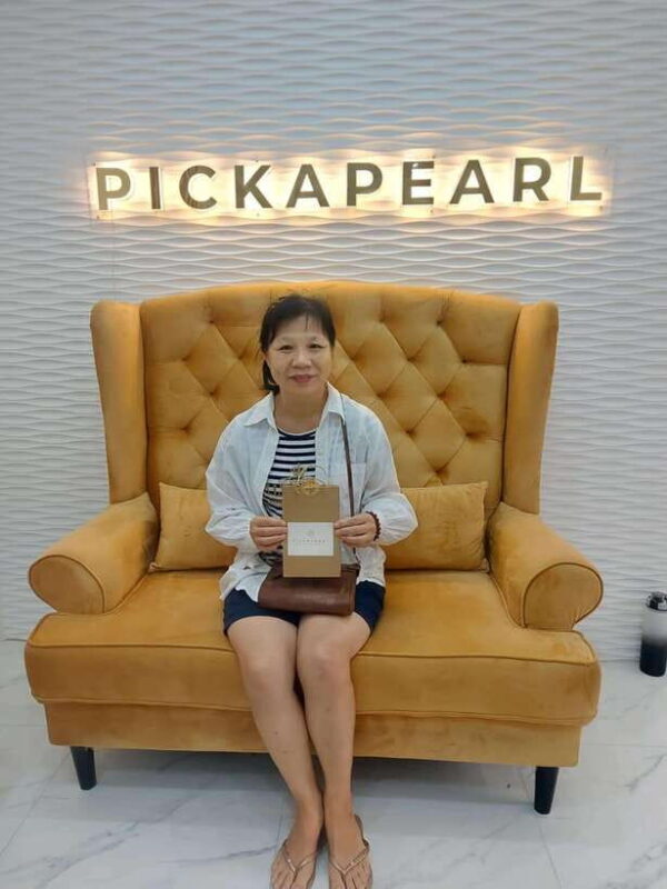 Boracay: Private Land Tour with Pick a Pearl Experience - Who Should Book This Tour?