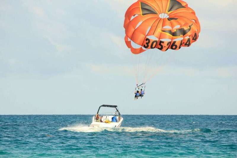 Boracay: Solo or Tandem Parasailing Experience - Boracay: Solo or Tandem Parasailing Experience