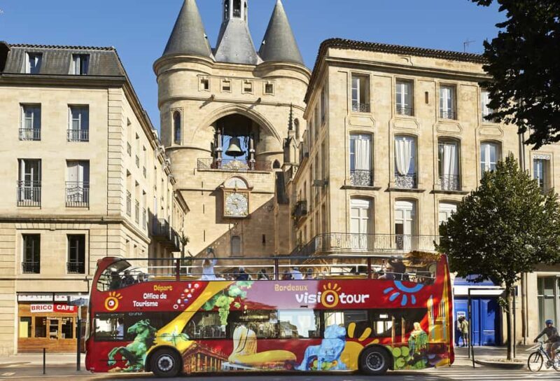 Bordeaux : 1 or 2 day Hop-on Hop-off visit - The Value of the Tour