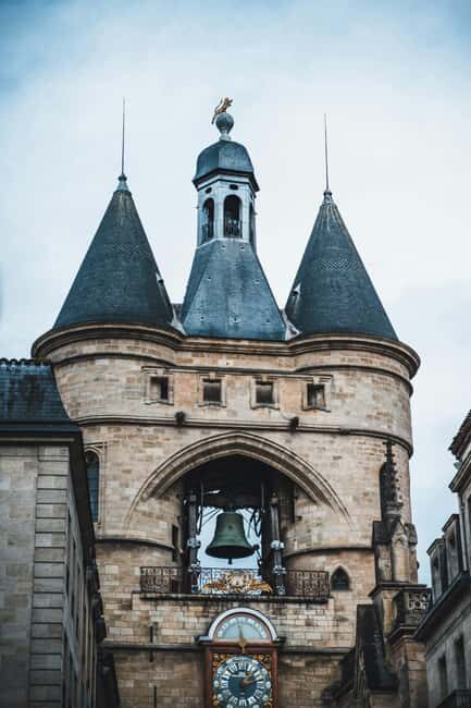 Bordeaux 1h30 City Walking Tour: Discover Historic Landmarks - An In-Depth Look at Bordeaux’s 1.5-Hour City Walk