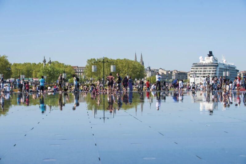 Bordeaux: Guided Walking Tour - Key Points