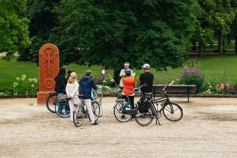 Bordeaux: Historic Center & Chartrons District Bike Tour - A Possible Consideration