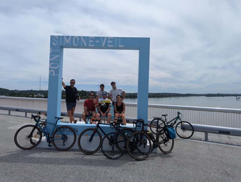 Bordeaux: Historical Bike Tour of the Three Bridges - A Closer Look at the Bordeaux Bike Tour
