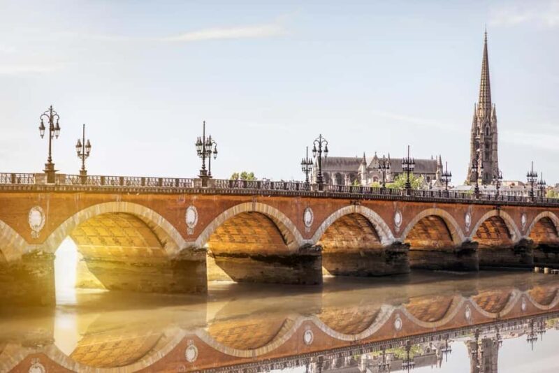 Bordeaux: Insta-Perfect Walk with a Local - The Itinerary in Detail