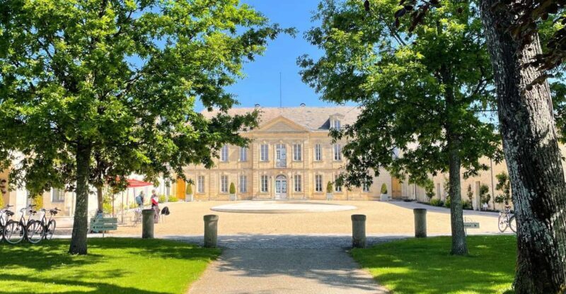 Bordeaux: Médoc & St-Emilion Wine Regions Tour with Tastings - FAQs