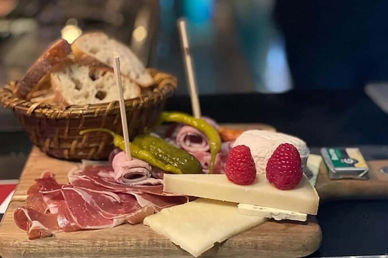 Bordeaux Night Walk ending with Wine and cheese Tasting - The Sum Up