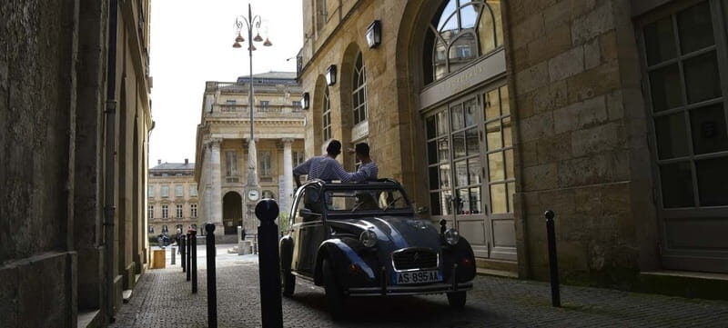 Bordeaux: Private Tour in a Citroën 2CV - Why This Tour Works