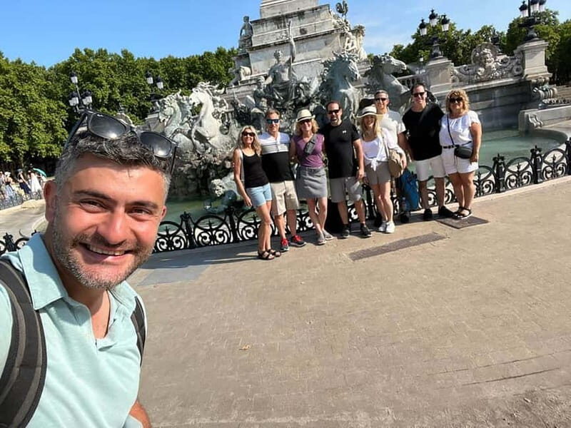 Bordeaux Unveiled: The Ultimate Private Walking Experience! - Key Points