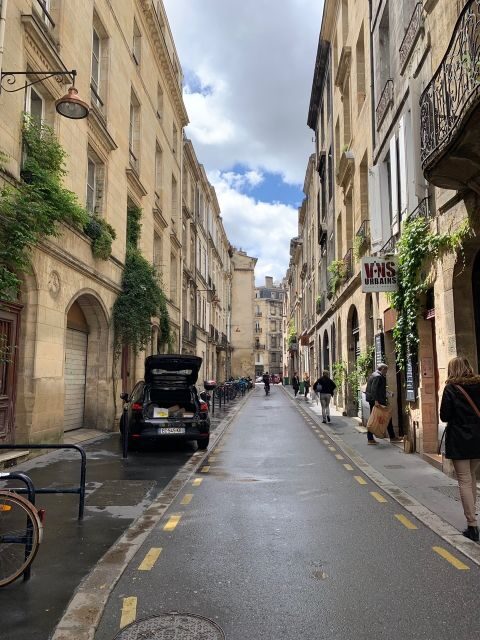 Bordeaux: Wine, Sweet and Savory Food Walking Tour - Who Should Consider This Tour?