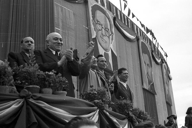 Born Under The Red Star - The History of Communism in Hungary - Private Tour - FAQs