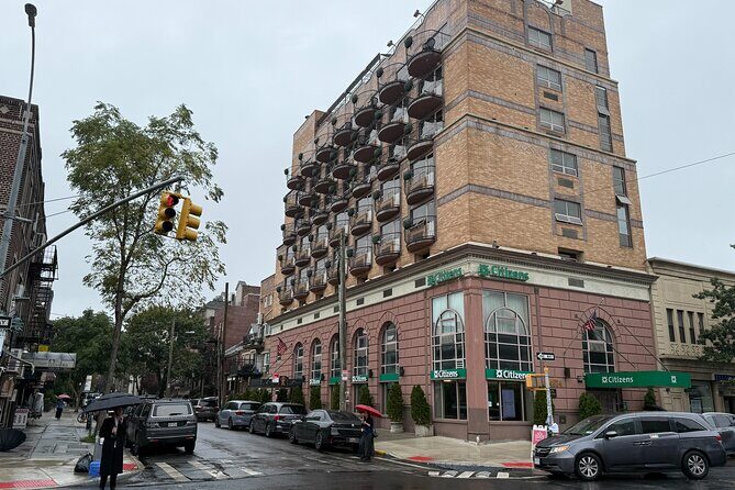 Boro Park Jewish Hasidic Private Walking Tour - Discover Brooklyn’s Unique Hasidic Neighborhood with a Personal Touch