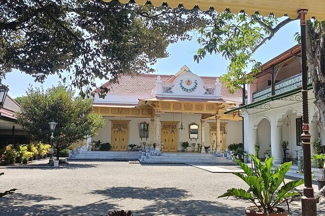 Borobudur and Prambanan Private Full Day Tour with Palace Visit - Who Should Consider This Tour?