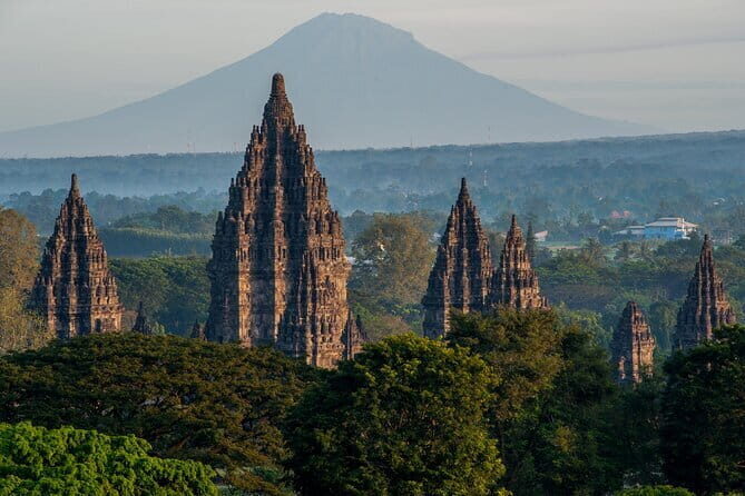 Borobudur (Climb Up), Sultan Palace - Tamansari, Prambanan Tour - Authentic Experiences and Authentic Insights
