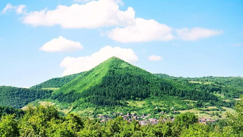 Bosnian Pyramid: The Worlds Largest Pyramid (From Sarajevo) - Key Points