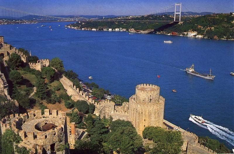 Bosphorus Boat Cruise & Two Continents Tour with Lunch - Authentic Experiences and Practical Tips
