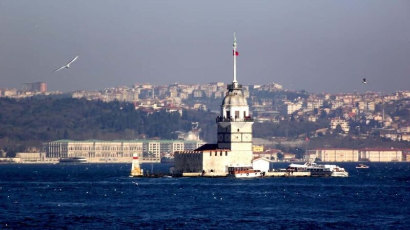 Bosphorus Boat Tour: Sunrise, Noon & Sunset Trips - Key Points