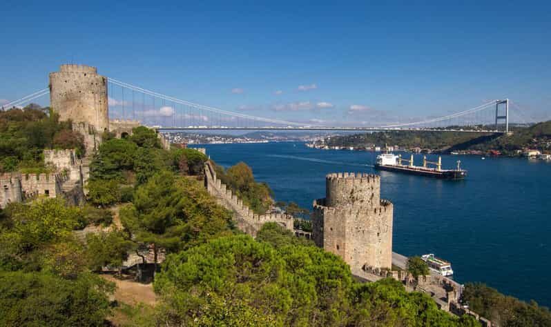 BOSPHORUS BUS & BOAT - Bosphorus Bus & Boat: A Balanced Dive into Istanbul’s Heart