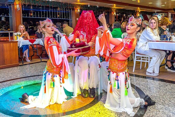 Bosphorus Dinner Cruise & Show with Private Table - Who Should Book This Tour?