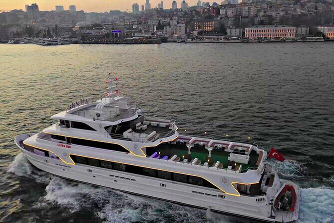 Bosphorus Night Cruise with Dinner, Show and Private Table - Exploring the Experience in Detail