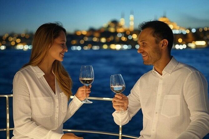 Bosphorus Night Yacht Cruise With Live Violinist - A Detailed Review of the Bosphorus Night Yacht Cruise