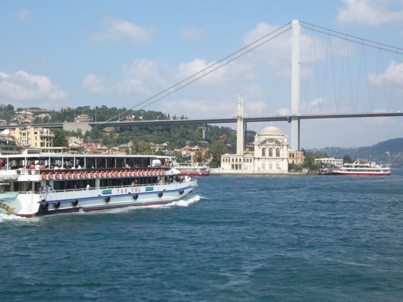 Bosphorus Tour With Lunch - The Value Proposition