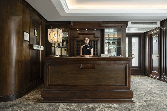 Boss Cruise 2-day Explore Halong Bay from Hanoi - Key Points