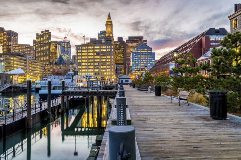 Boston: Haunted Pub Crawl of Historic Pubs and Taverns - Key Points