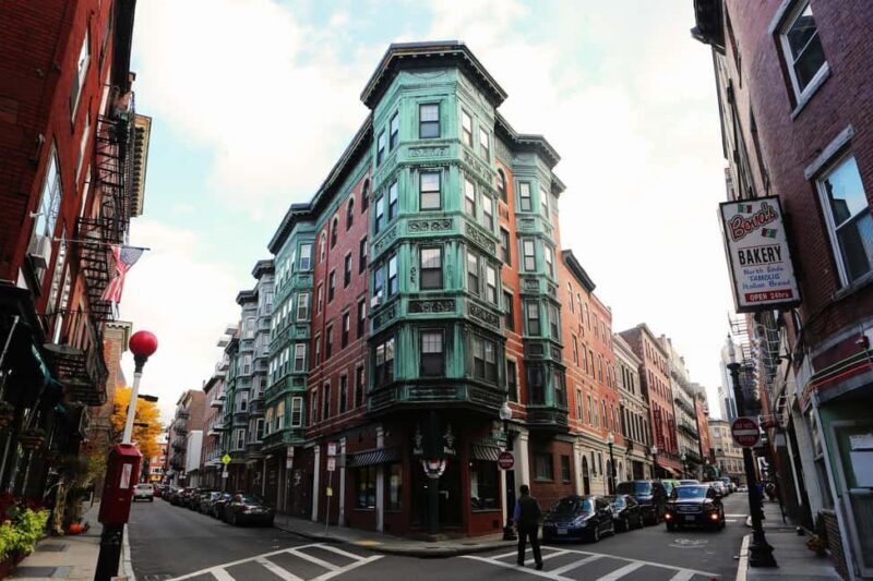 Boston: North End Night Tour with Dinner Experience - Who Should Consider This Tour?