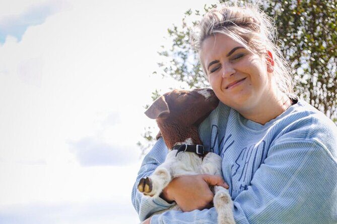Bottle Feed & Cuddle Baby Goats Tour on Big Island Farm - Key Points