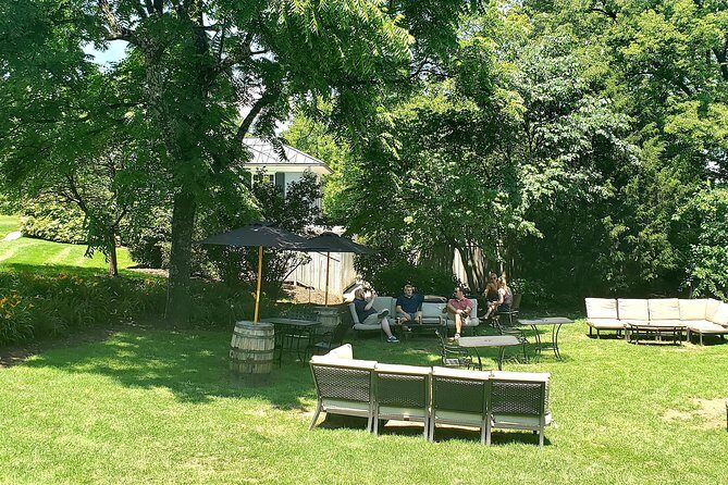 Bourbon & Derby: Makers Mark OR Buffalo trace + Churchill Down - FAQ