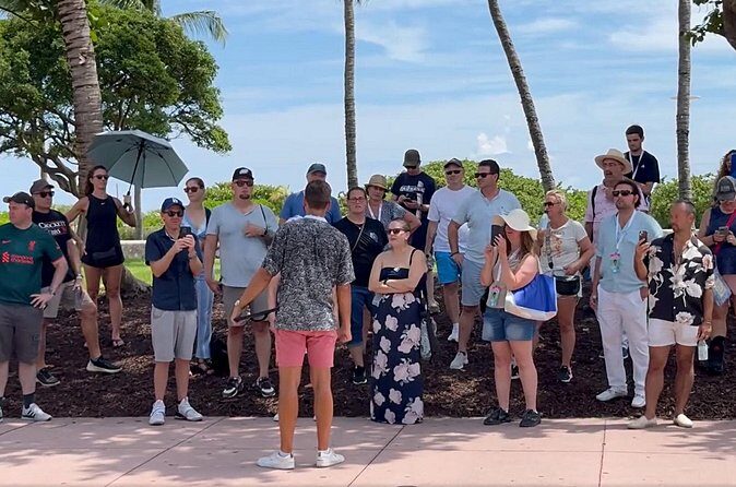 Boutique Food, Wine and Art Deco Walking Tour - Ocean Drive – The Heart of Miami Beach (1 Hour)