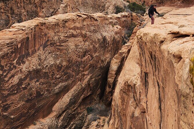 Bow and Arrow Canyon Hike and Rappel Adventure - Who Should Consider This Tour?