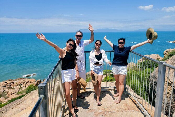 Bowen Beaches Discovery-Top of the Whitsundays - FAQ