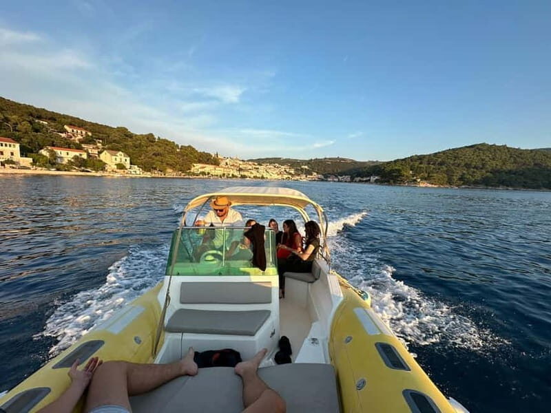Bra: Adriatic Boat Tour with Vruja Bay and Brela Stone - Who Will Love This Tour?