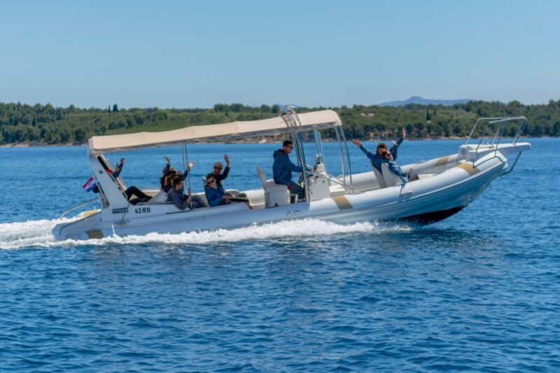 Bra: Private Boat Tour to the Blue Lagoon & Trogir - An In-Depth Look at the Tour
