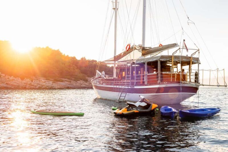 Brac/olta/Blue Lagoon - One-day excursion by boat - FAQ