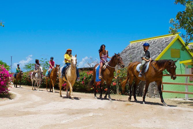 Braco Stables Horseback Ride & Swim Excursion from Ocho Rios - Why You Should Consider This Tour
